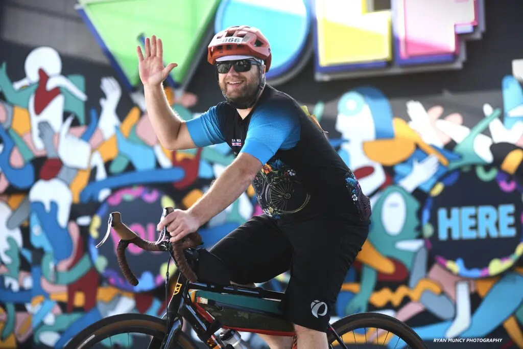 Bicyclist waves from bike