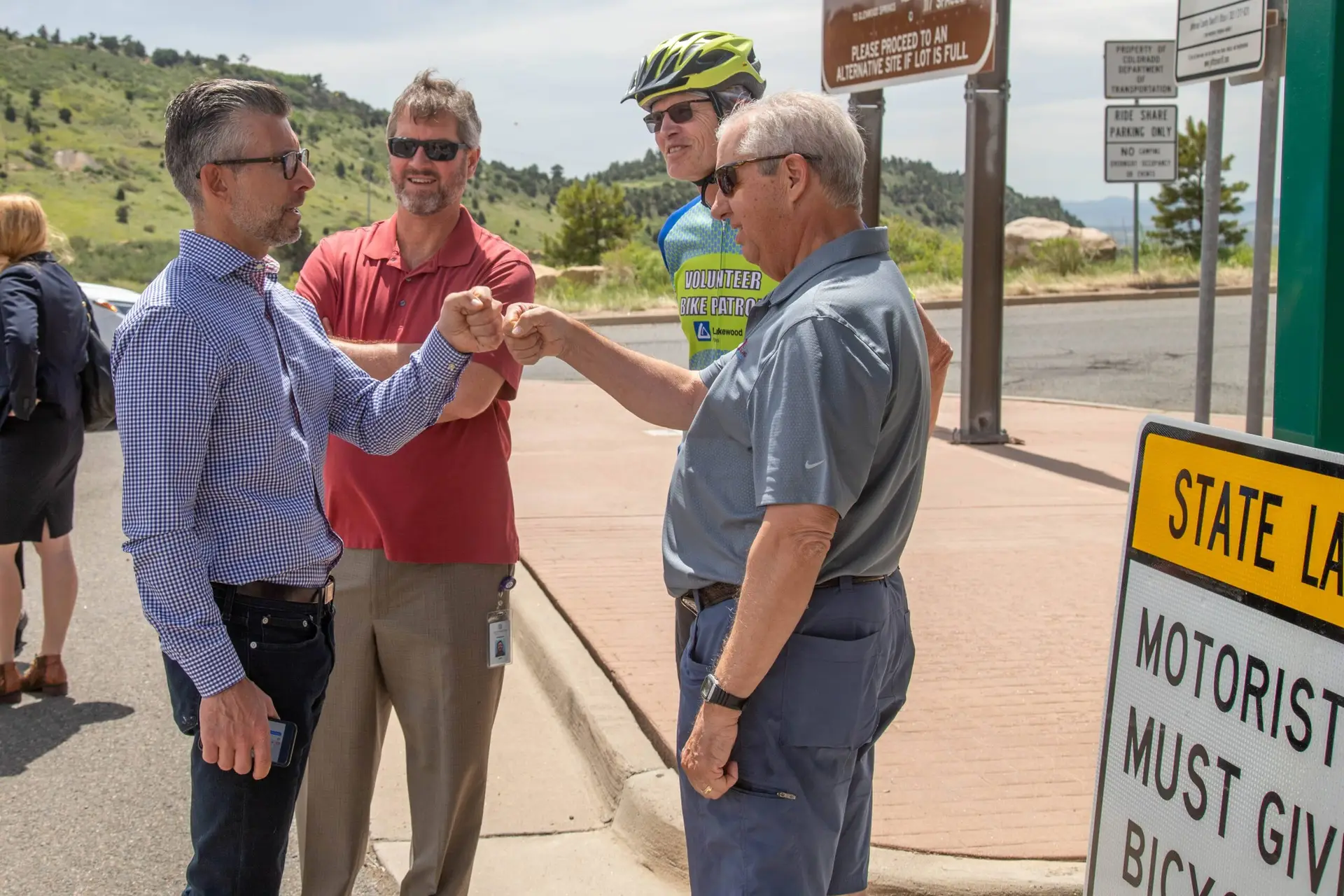 Advocates gather for 3 Feet to Pass Signs