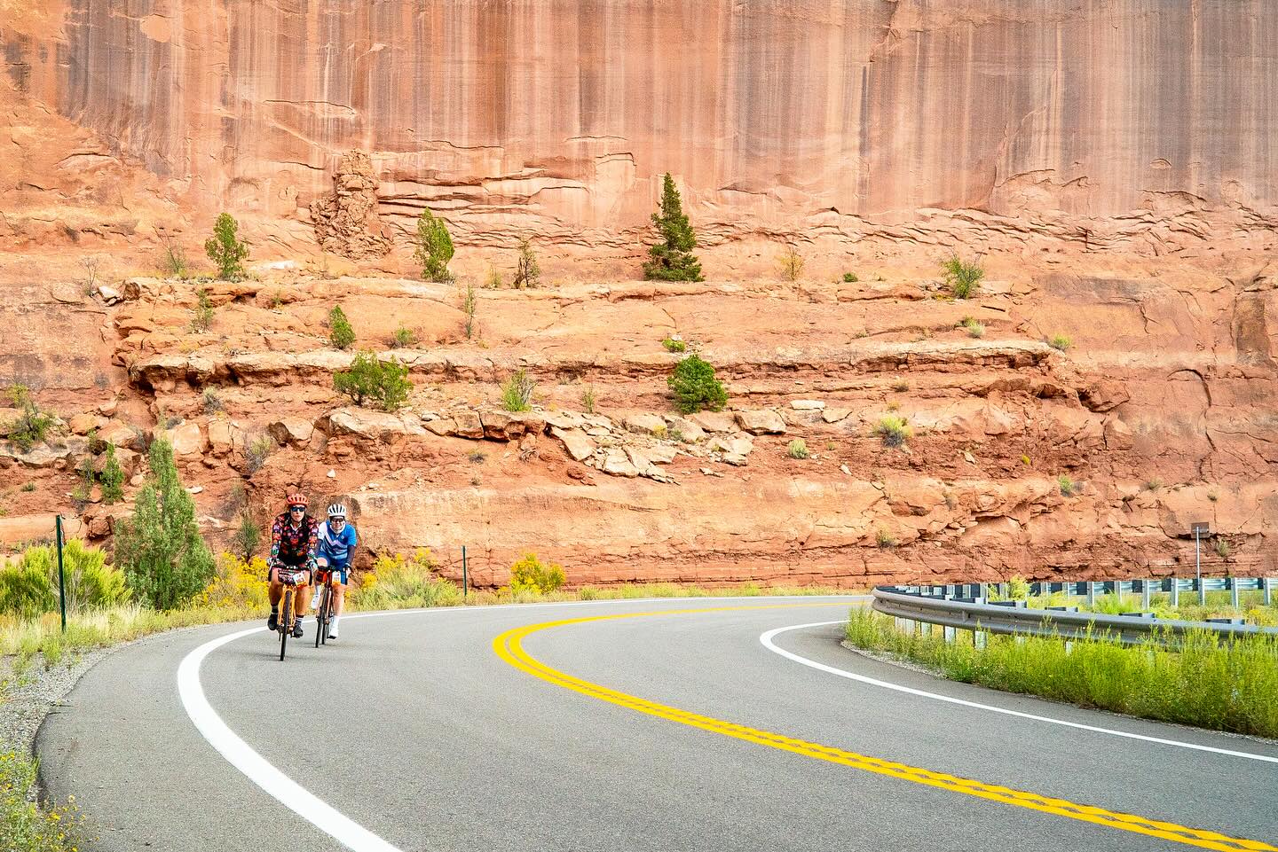 Mountains to the Desert Classic riders