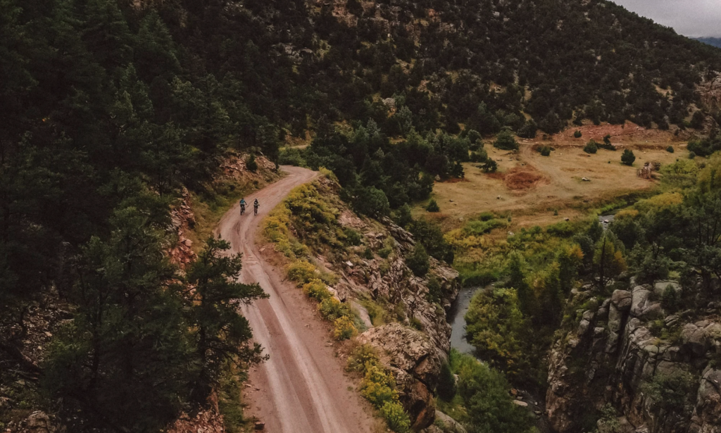 Royal Gorge Gravel bikers