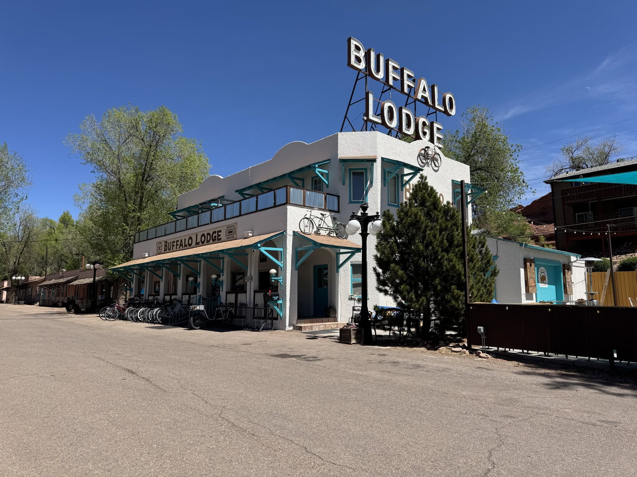 Buffalo Lodge Bicycle Resort Photo